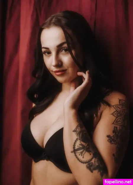 Amelie Gr OnlyFans Thumbnail #KnDJve0Iyb