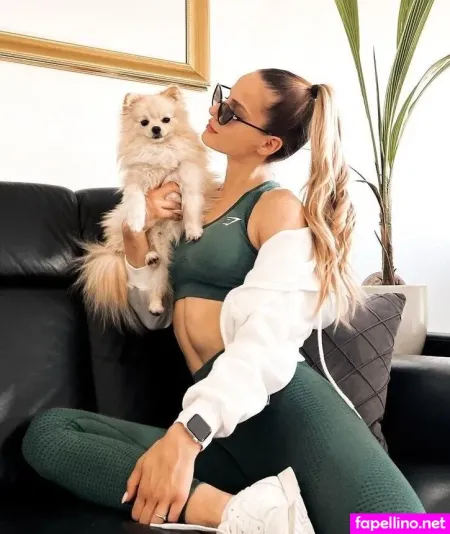 Amelie Kollek OnlyFans Thumbnail #pnKEKrOWoX