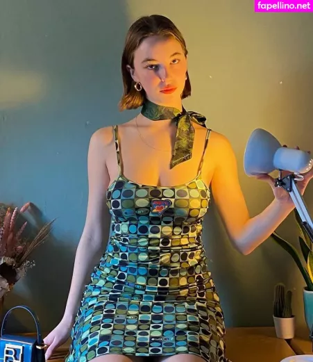 Amelie Manzoli OnlyFans Thumbnail #4VVjqpIcn4