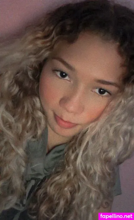 Amelieaxie OnlyFans Thumbnail #fuBH4QGsZR