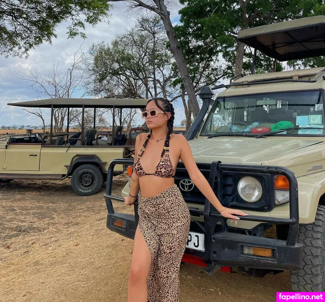 ameliecara01 Nude Leaked OnlyFans Photo #5sID6DZ46f