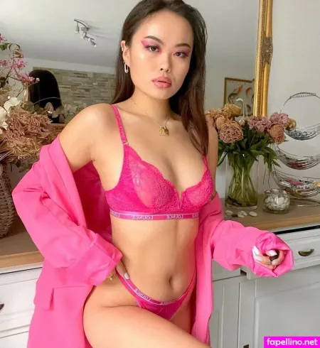 Ameliecara01 OnlyFans Thumbnail #ySNmKIsTS7