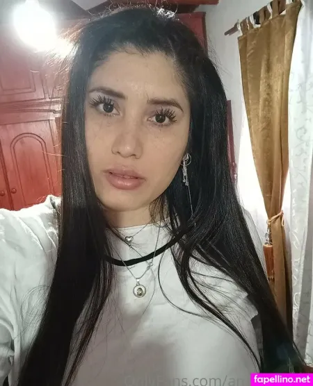 Amelieperry OnlyFans Thumbnail #dEIbpVSUwt