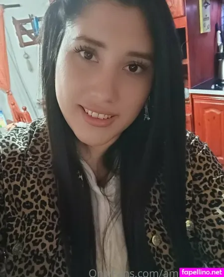 Amelieperry OnlyFans Thumbnail #w2lyxe00mz