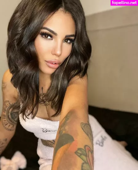 Ameliereve7 OnlyFans Thumbnail #5zYY3t6fuU