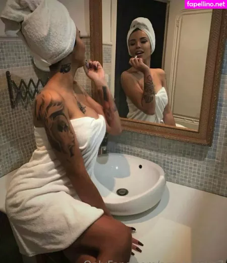 Ameliereve7 OnlyFans Thumbnail #mXrS4YwTO4