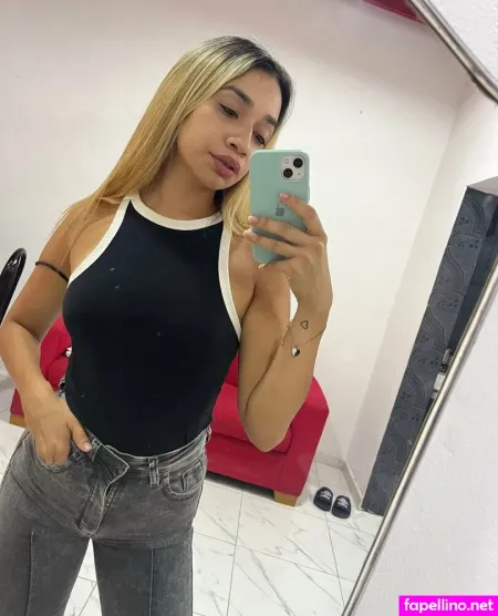 Ameliesmith15 OnlyFans Thumbnail #1NxDHsmKzG