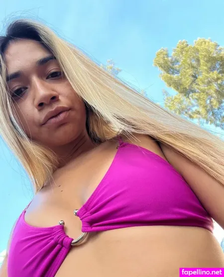 Ameliesmith15 OnlyFans Thumbnail #2YvYS4nFGL