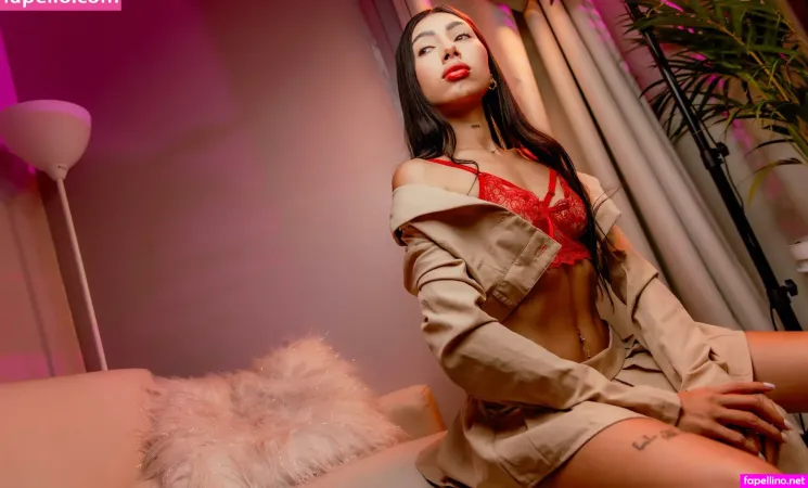 Amely Robiens OnlyFans Thumbnail #NnphV18W5f