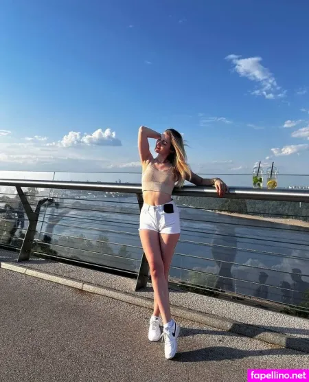 Amelyrose OnlyFans Thumbnail #rhohRLWY48