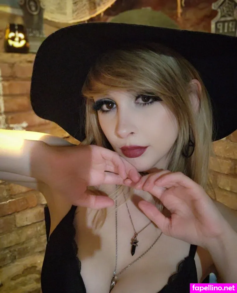 amethystfoxx Nude Leaked OnlyFans Photo #4CU1ZHlaMV