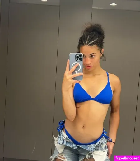 Amiah Simmons OnlyFans Thumbnail #SHCivVJEL4