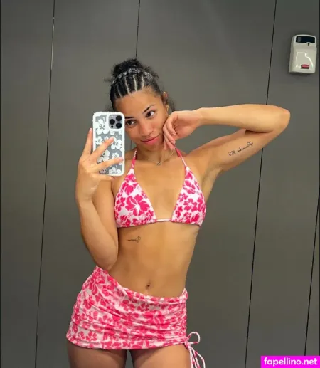 Amiah Simmons OnlyFans Thumbnail #em65pME3IN