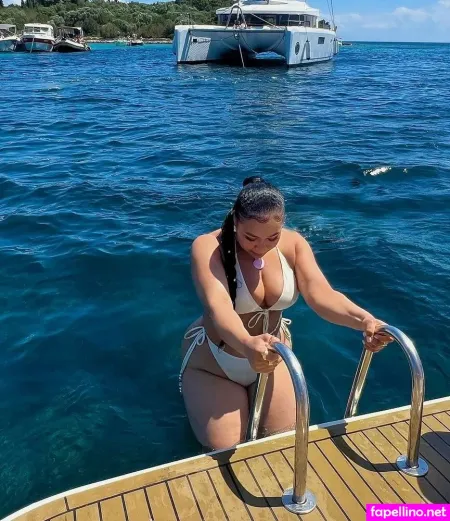 Amielatisha OnlyFans Thumbnail #oOf3Z15Mo8