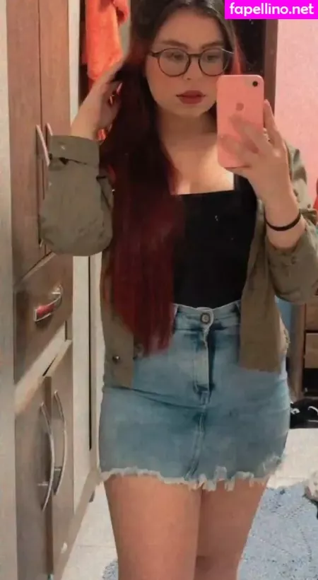 Amiga Marmitinha 1 OnlyFans Thumbnail #78n0NW1ys1