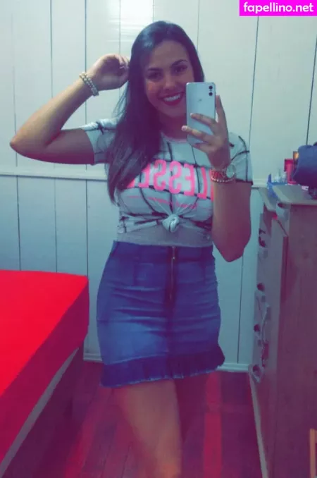 Amiga Marmitinha 1 OnlyFans Thumbnail #wOIsfMlchv
