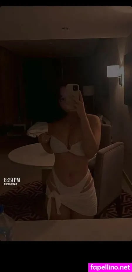 Amiguinha Exibida Main Profile Photo