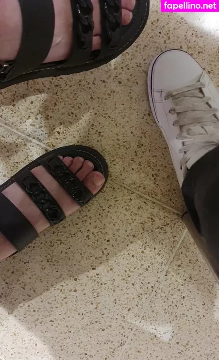 Amiguinha OnlyFans Thumbnail #Cb9l7yq6Jw