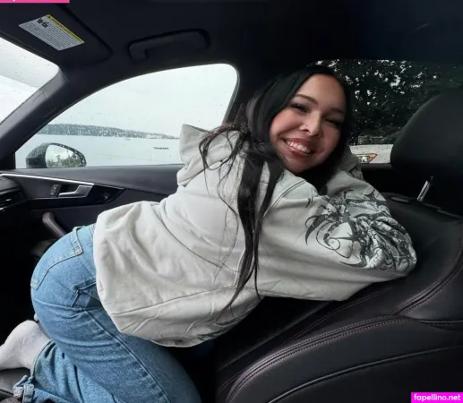 Amika Elise OnlyFans Thumbnail #HUhKDF0v4D