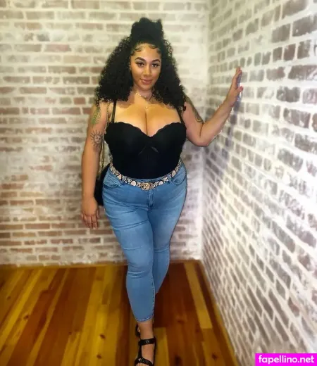 Amina Jamelle OnlyFans Thumbnail #AG17Yo0G6l