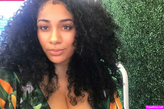 Amina Jamelle OnlyFans Thumbnail #hsIXxzZ2DF