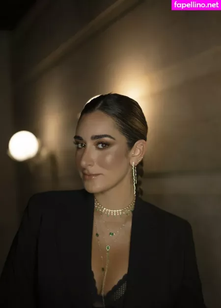Amina Khalil OnlyFans Thumbnail #4wGYq3UWhG