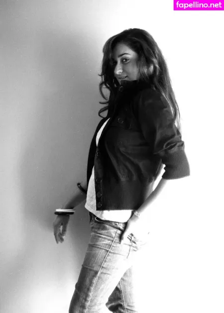 Amina Khalil OnlyFans Thumbnail #8cOf5GFTXy