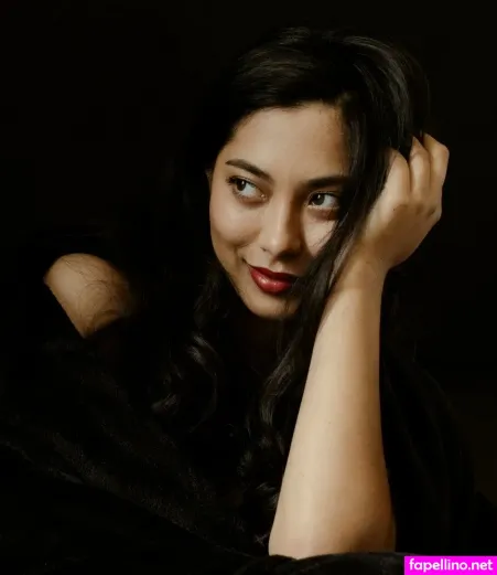 Amina Model OnlyFans Thumbnail #1apMDOdLPH