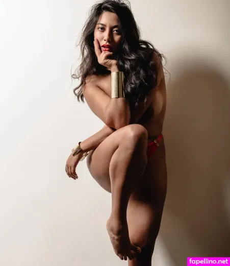 Amina Model OnlyFans Thumbnail #lQoH6UlmXT