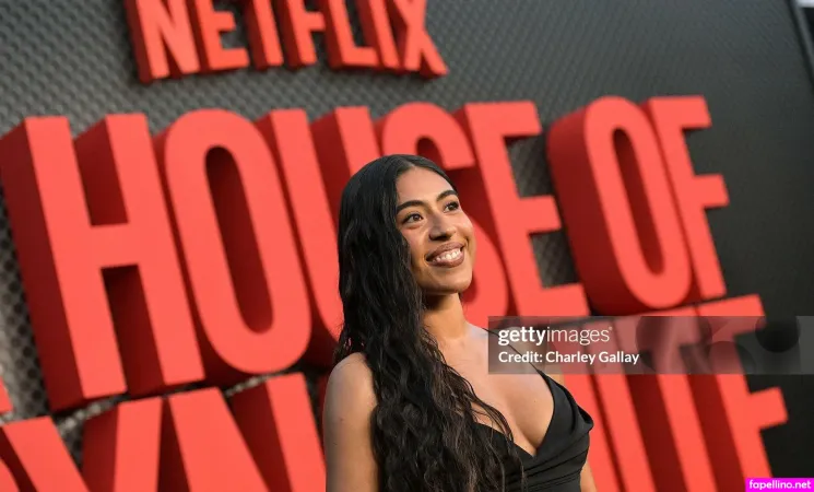 Aminah Nieves OnlyFans Thumbnail #NxQVgoQUbD