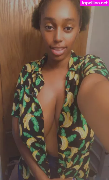 Amineboobs69 OnlyFans Thumbnail #CVy2SGpmEY