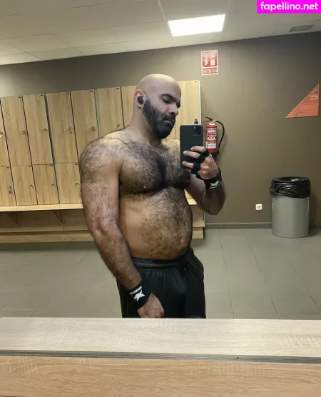 Amir Hairyalpha OnlyFans Thumbnail #nDcwErrZoQ