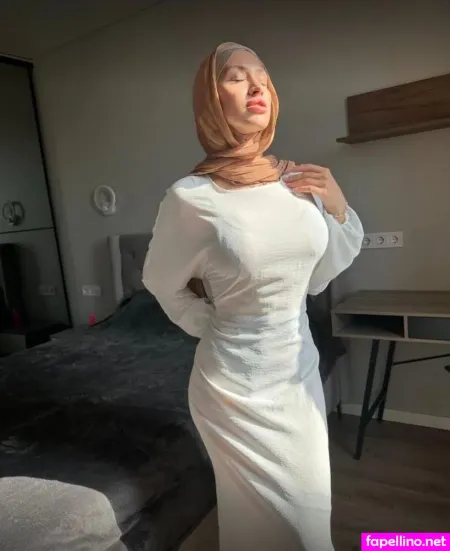 Amira Amour OnlyFans Thumbnail #Sh3crCH02c