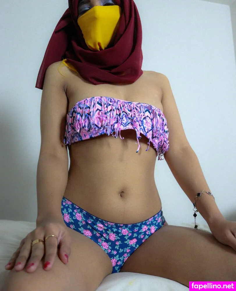 amira.hadi, amira.m.elhadi_ Nude Leaked OnlyFans Photo #2ZwK9G8XEY