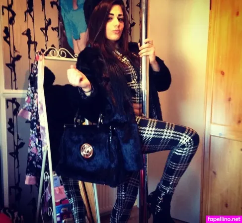 Amira Nadeem OnlyFans Thumbnail #Hcfuz0pBkb