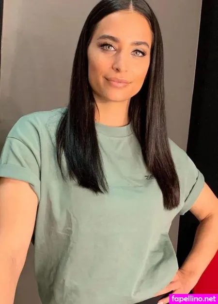 Amira Pocher OnlyFans Thumbnail #pz8ZcZxNSA