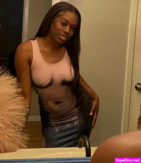 Amira Symon OnlyFans Thumbnail #GslPUSjhVM