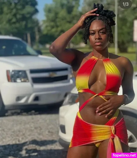 Amira Symon OnlyFans Thumbnail #sJI4AoW8kk