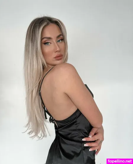 Amiraa Mirah OnlyFans Thumbnail #VvvAQkiwN2