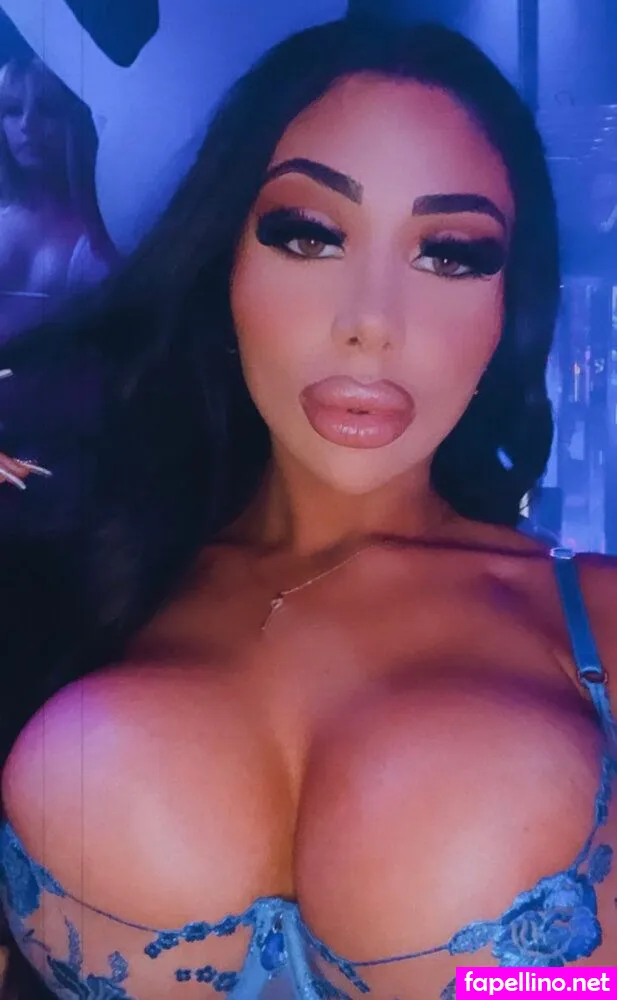 Amiramya_xo, amiramyaxo Nude Leaked OnlyFans Photo #0QLLwznoDC