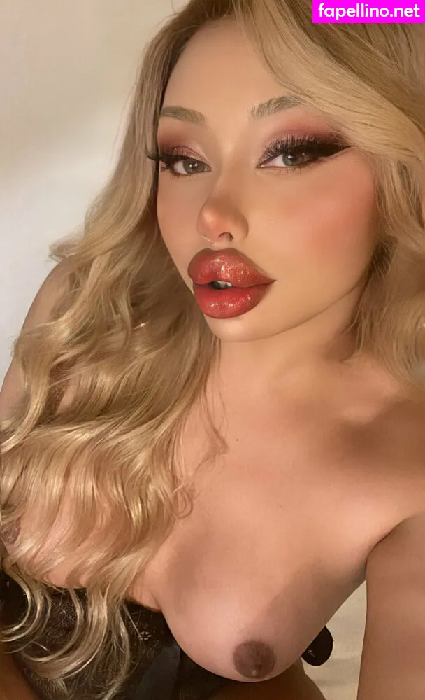 aamissmarie, amissmarie, missmarie_xx Nude Leaked OnlyFans Photo #54oZf194l5