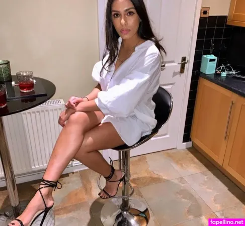 Amita L OnlyFans Thumbnail #qlr63mVu0J