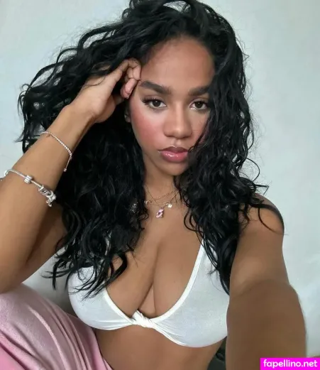 Ammiroseeee OnlyFans Thumbnail #GheiLGL5bo