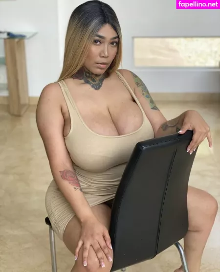 Amoraluvs OnlyFans Thumbnail #azVXEohM9q