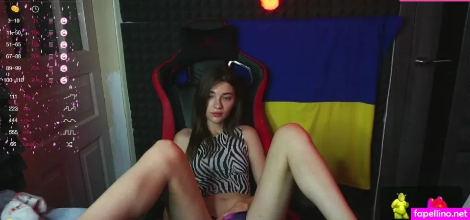 Amorekiwik OnlyFans Thumbnail #Bto2frEGwz