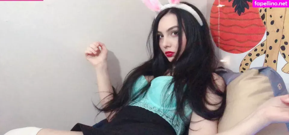 Amoremonica OnlyFans Thumbnail #NiYMg9GCub