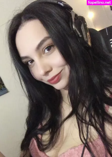 Amoremonica OnlyFans Thumbnail #r9AsU7mFp9