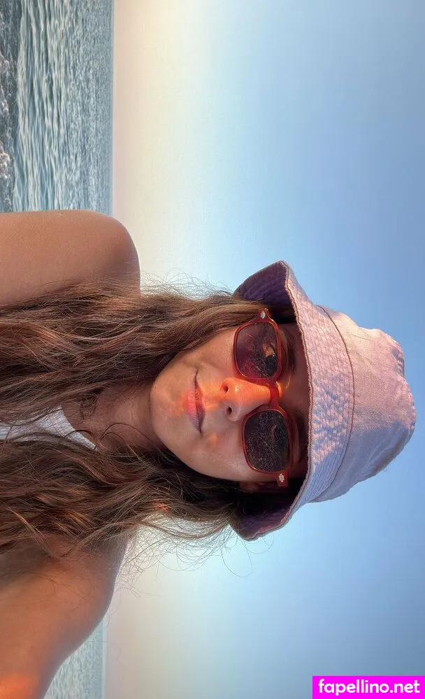 amorwmn Nude Leaked OnlyFans Photo #8wa3PZRFTr