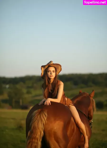 Amour Angel OnlyFans Thumbnail #TUAoN7zaSf