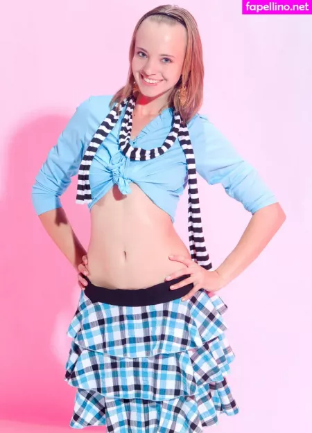 Amourangels OnlyFans Thumbnail #YATIzpcn3o